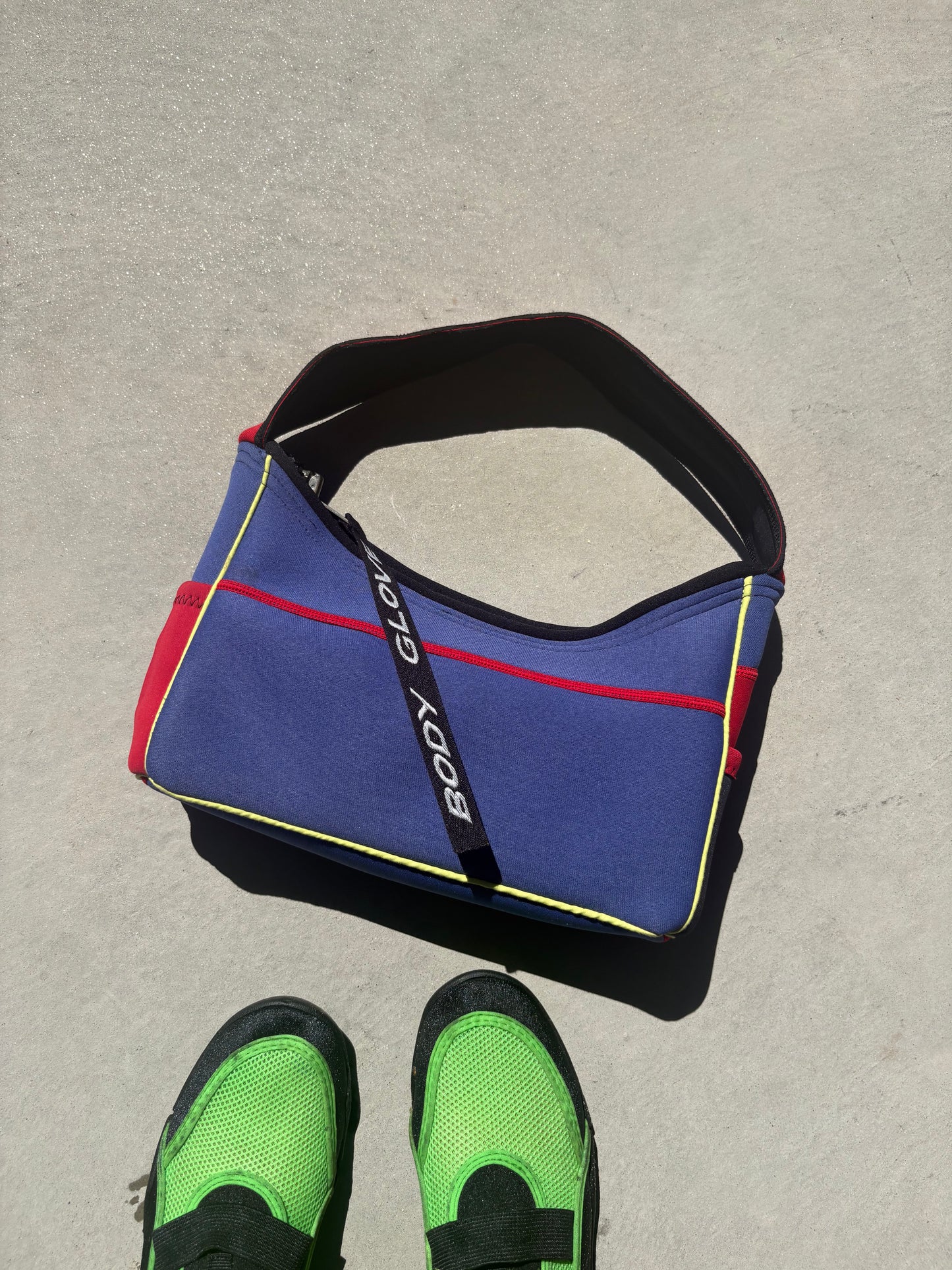 BODY GLOVE WETSUIT BAG