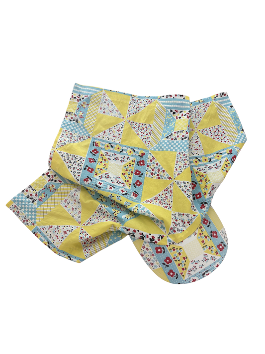 PINWHEEL BANDANA HAT - 28"